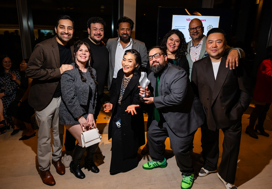 Kaveh Mohebbi and the 18 to 35 cast and crew